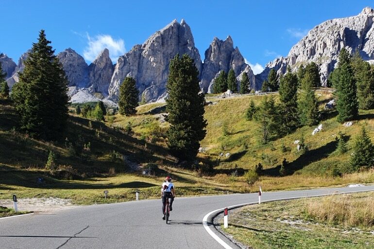 Wielrennen in de Dolomieten